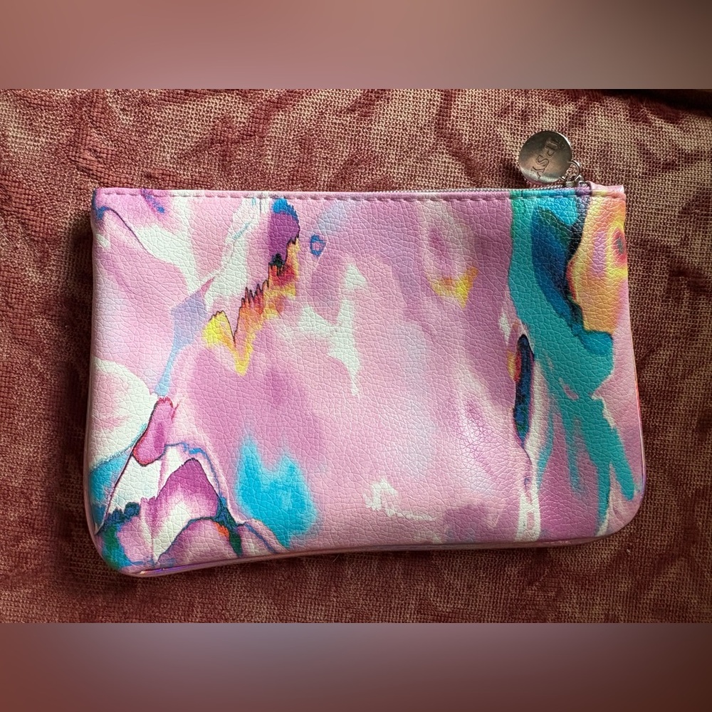 Ipsy July 2025  Cosmetic Bag